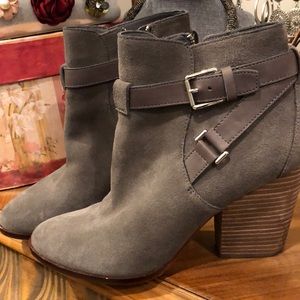 Cole Haan grey suede ankle boots Sz 9